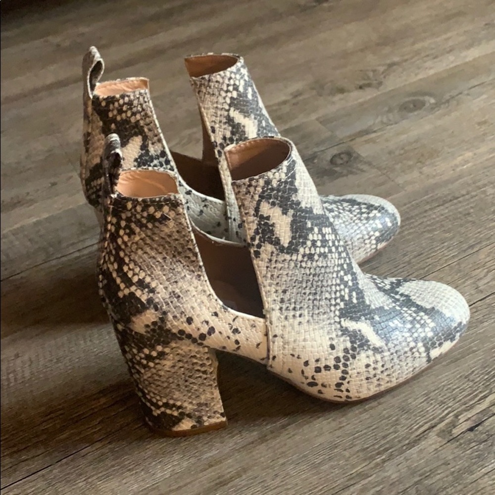 Steve Madden Snake Booties